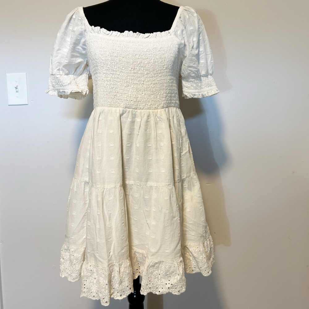 American Eagle Shirred Eyelet Lace Dress with Pockets; Size Medium